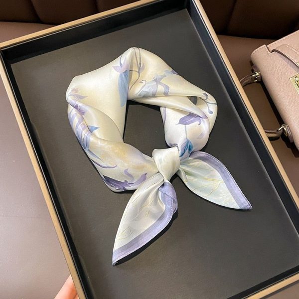 Carré 100 Soie Fleur Artistique Femme