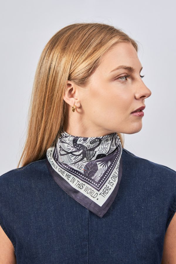 Carré 100 soie femme – Signature chic