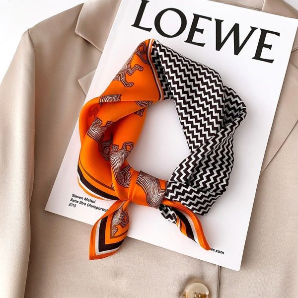 foulard chic et sophistiqué 100 soie