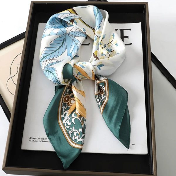 Foulard Carré Chic | La Parisienne